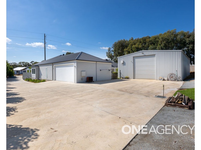4 BELMORE PLACE, Tatton NSW 2650