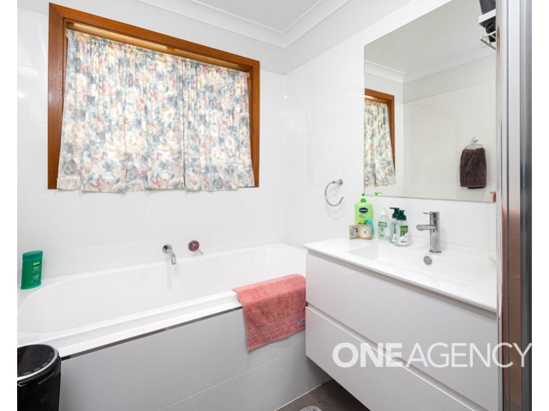 52 DOMAN STREET, Estella NSW 2650