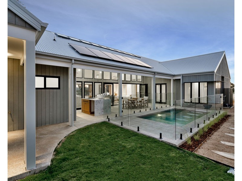 11 JUMBUCK DRIVE, Gobbagombalin NSW 2650