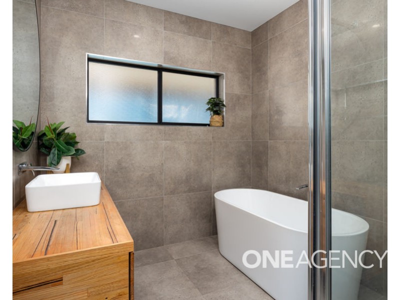 54 WILKS AVENUE, Kooringal NSW 2650