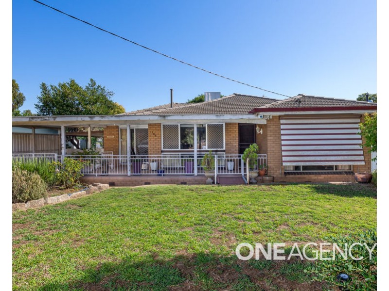 165 RED HILL ROAD, Tolland NSW 2650