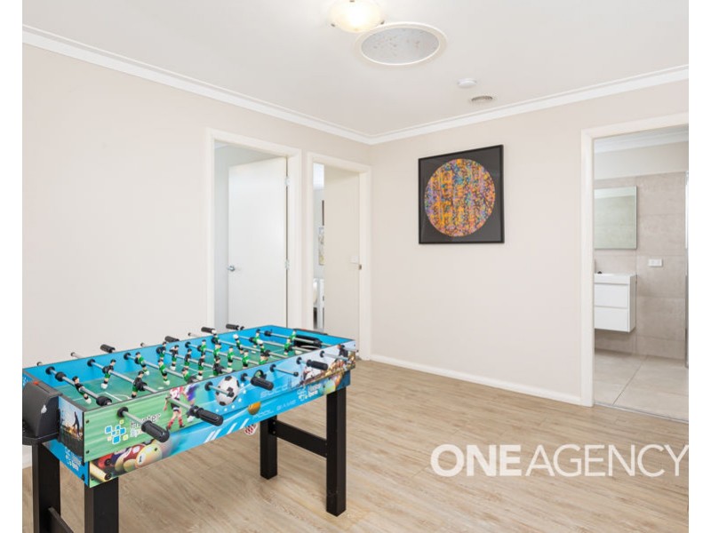 15 MULLAGH CRESCENT, Boorooma NSW 2650