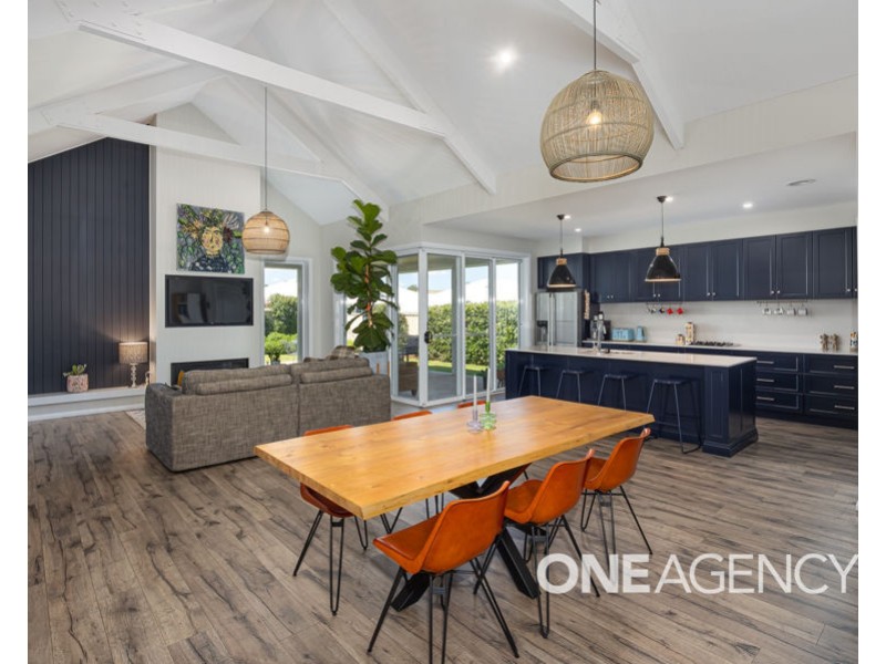 40 MUTTAMA PARADE, Gobbagombalin NSW 2650