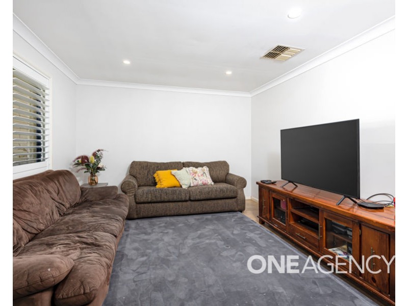 99 YENTOO DRIVE, Glenfield Park NSW 2650