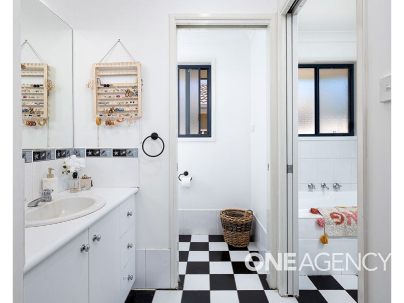 99 YENTOO DRIVE, Glenfield Park NSW 2650