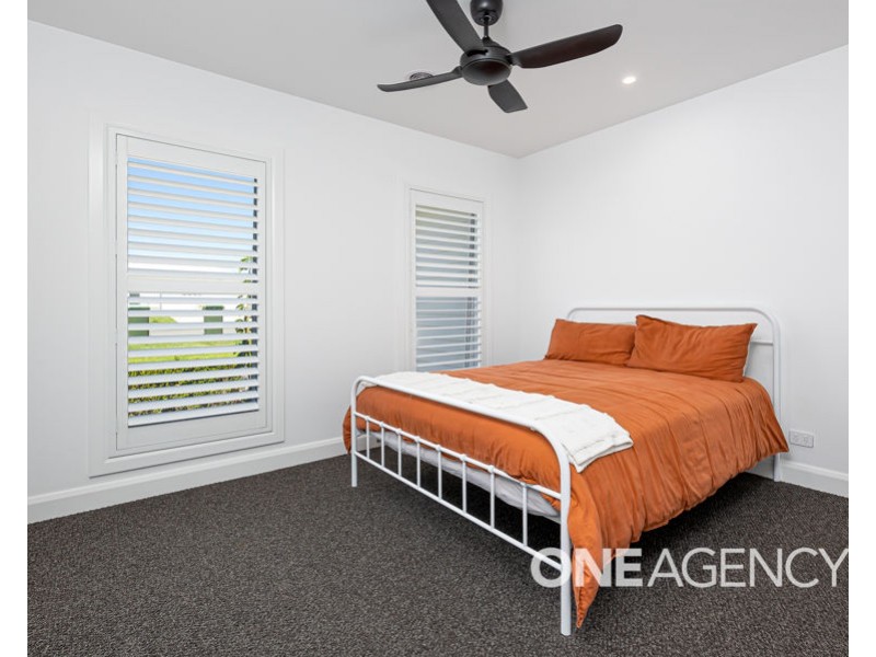 127 LAKEHAVEN DRIVE, Lake Albert NSW 2650