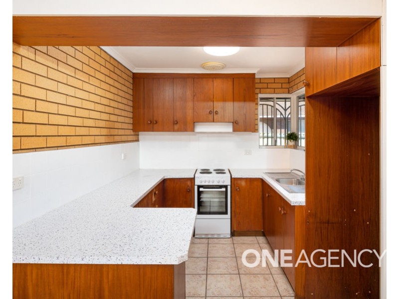 1/29 KENNEALLY STREET, Kooringal NSW 2650