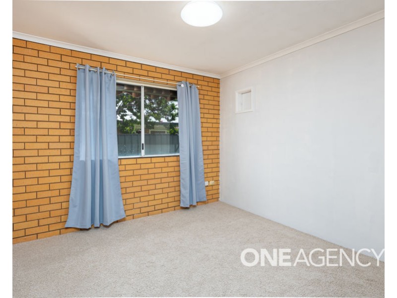 1/29 KENNEALLY STREET, Kooringal NSW 2650