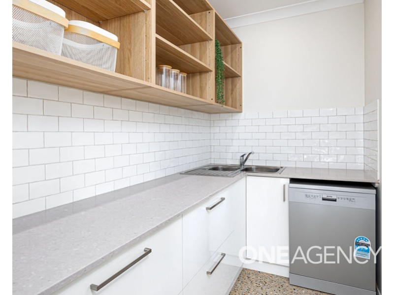 32 YENDA AVENUE, Gobbagombalin NSW 2650