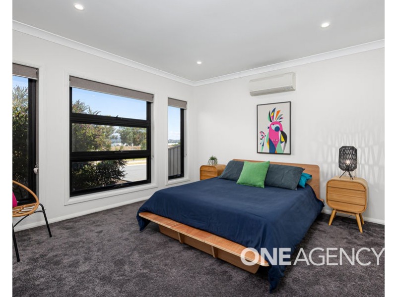 32 YENDA AVENUE, Gobbagombalin NSW 2650