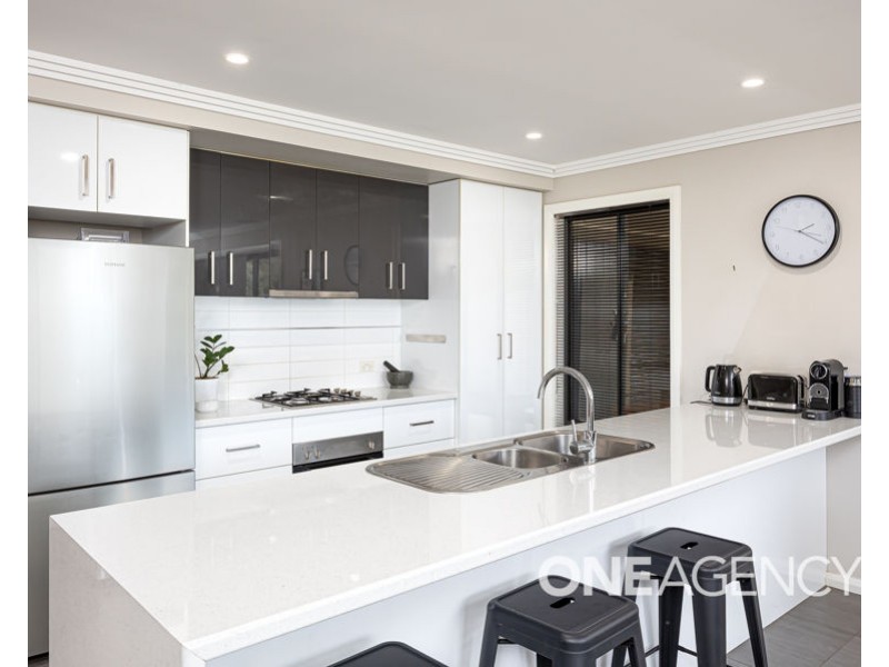 48 STRICKLAND DRIVE, Boorooma NSW 2650