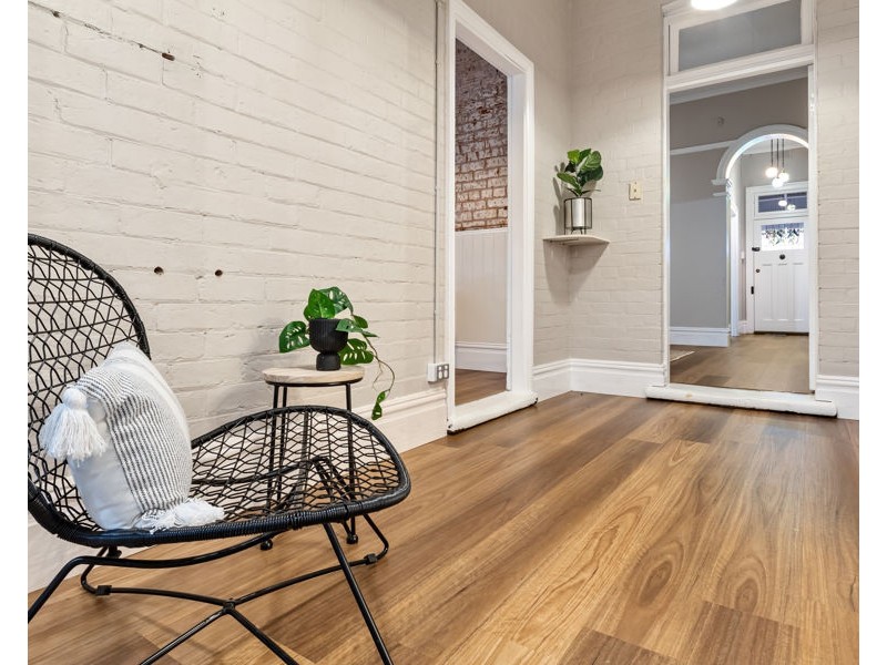 86 RAILWAY STREET, Turvey Park NSW 2650
