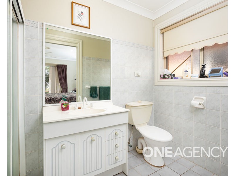 9 KIRRANG AVENUE, Glenfield Park NSW 2650