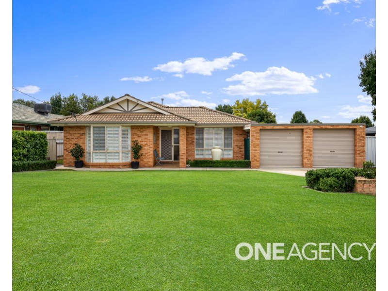 71 BRUNSKILL ROAD, Lake Albert NSW 2650