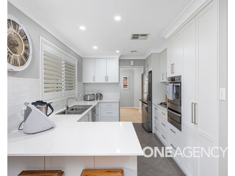 71 BRUNSKILL ROAD, Lake Albert NSW 2650