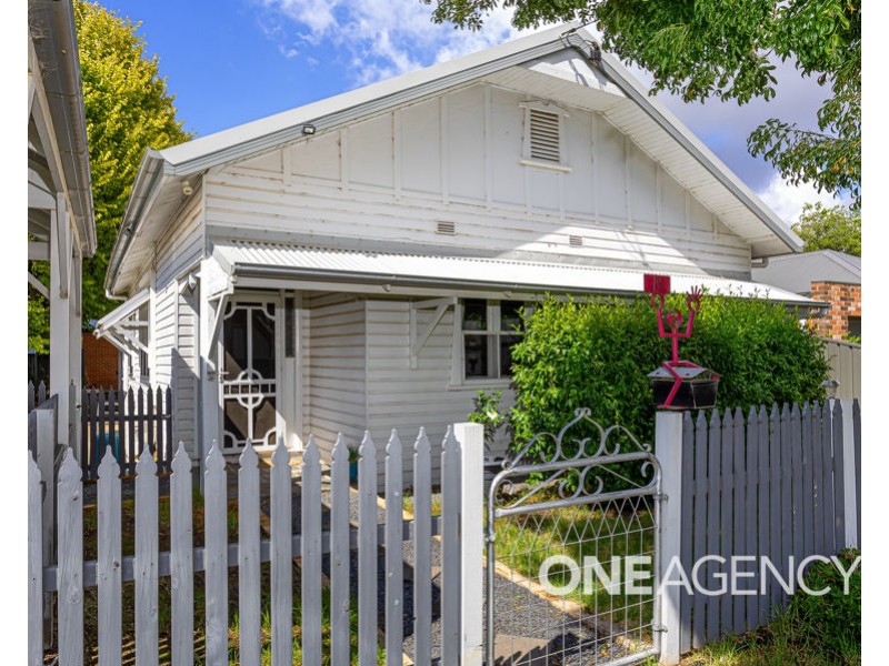 19 MORUNDAH STREET, Wagga Wagga NSW 2650
