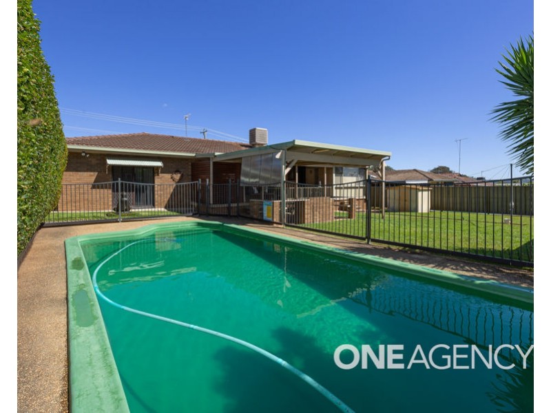 45 NORDLINGEN DRIVE, Tolland NSW 2650