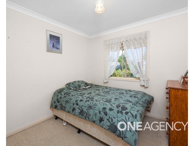 16 NUNKERI STREET, Glenfield Park NSW 2650