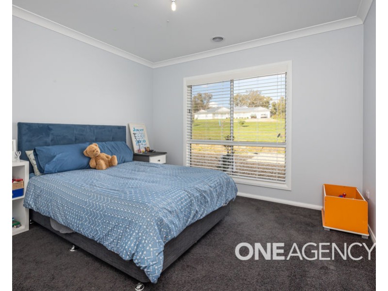45 MATILDA CRESCENT, Gumly Gumly NSW 2652