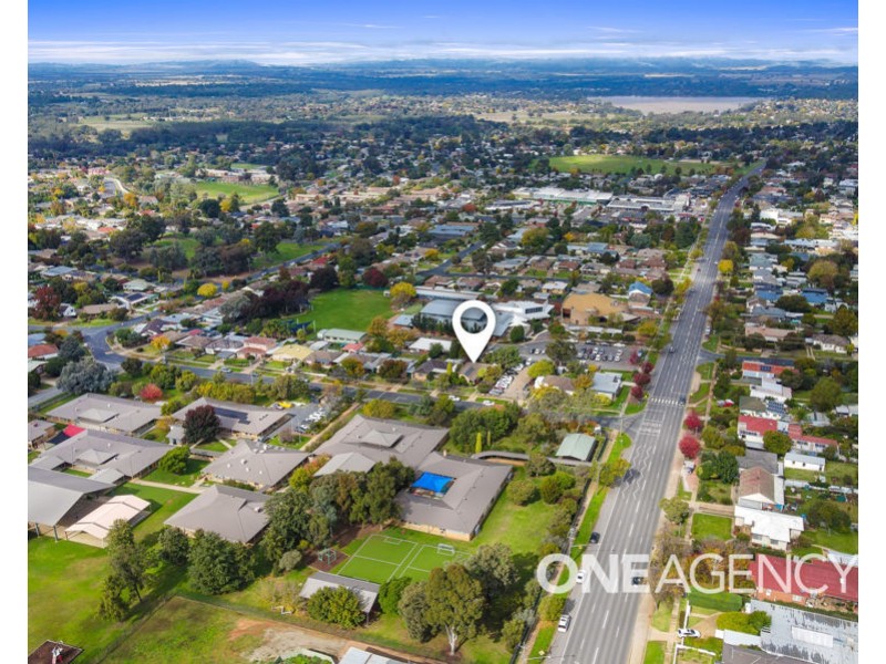 67 WHITE AVENUE, Kooringal NSW 2650