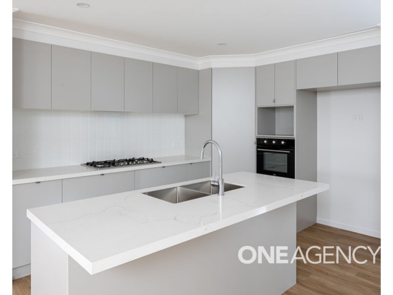 85 DEVLIN STREET, Coolamon NSW 2701