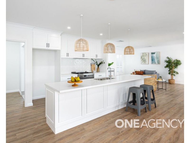 8 ZARA STREET, Gobbagombalin NSW 2650