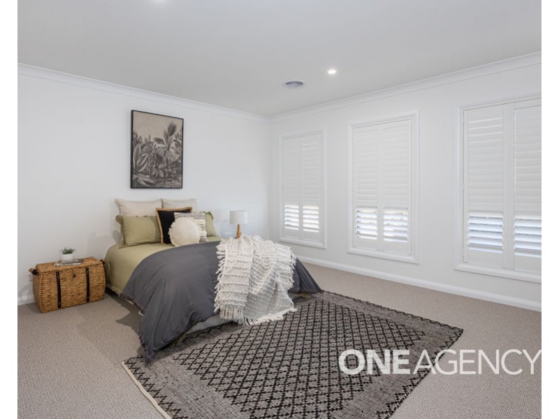8 ZARA STREET, Gobbagombalin NSW 2650