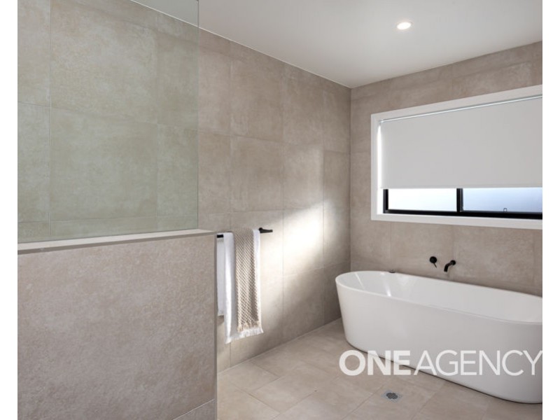 8 ZARA STREET, Gobbagombalin NSW 2650