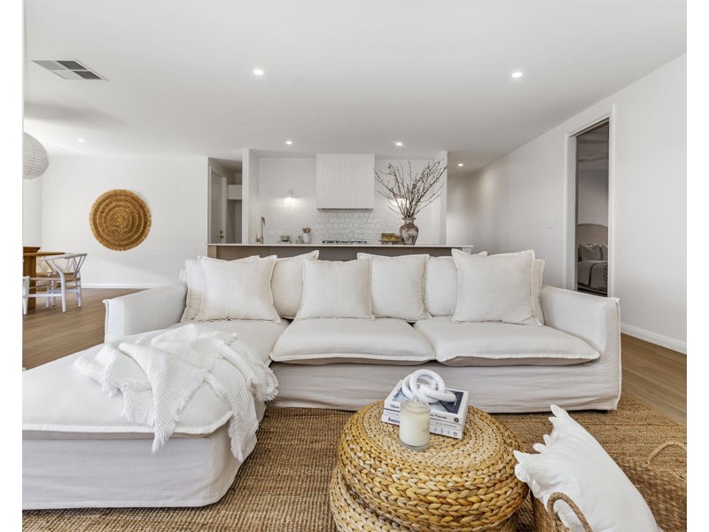 29 VALENCIA DRIVE, Gobbagombalin NSW 2650