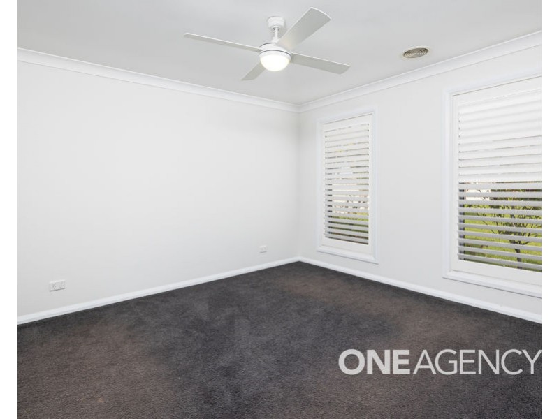 2 BARMEDMAN AVENUE, Gobbagombalin NSW 2650