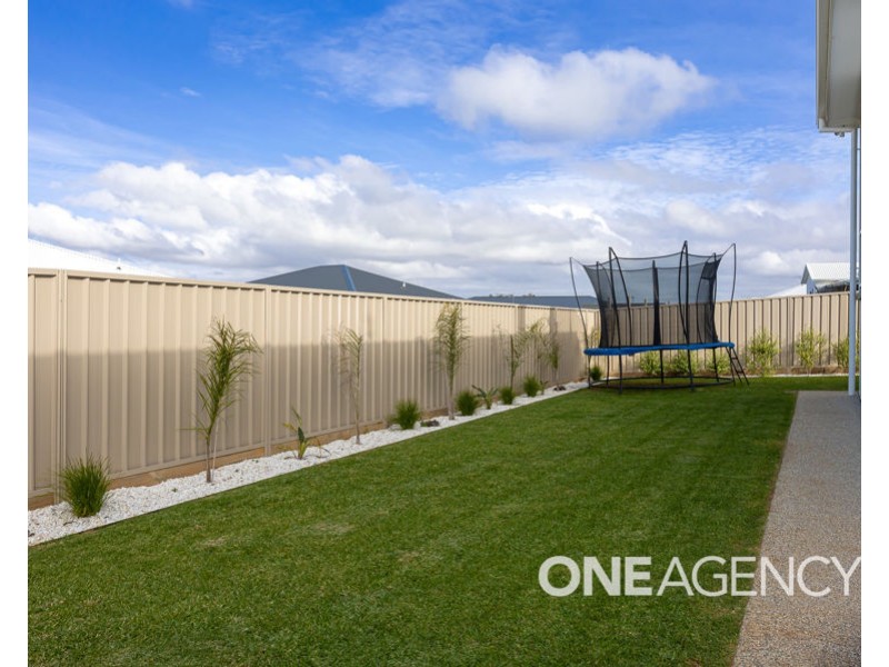 28 JUMBUCK DRIVE, Gobbagombalin NSW 2650