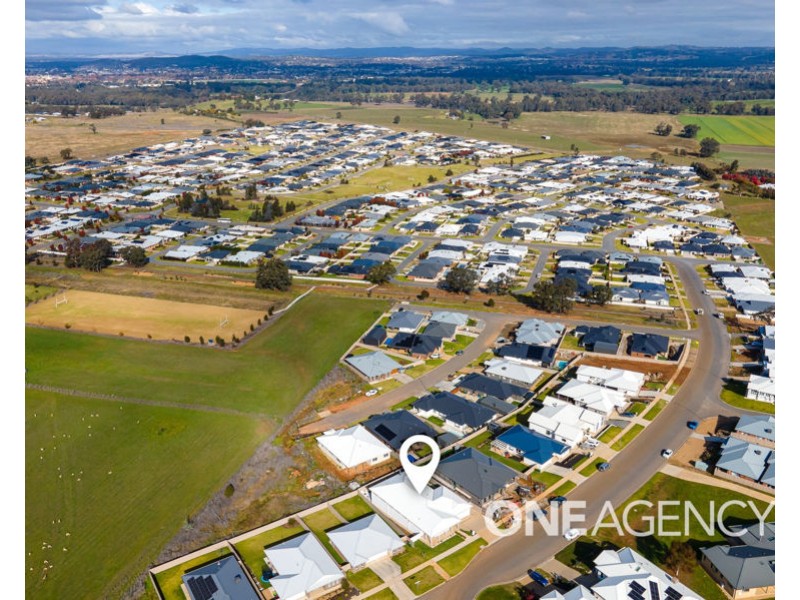 28 JUMBUCK DRIVE, Gobbagombalin NSW 2650