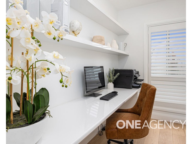 15 DALLAS AVENUE, Gobbagombalin NSW 2650