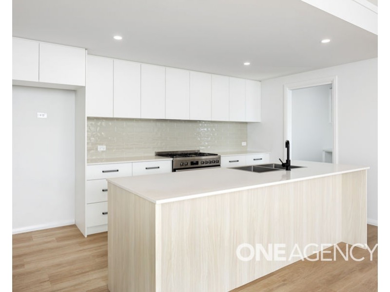 102 VALENCIA DRIVE, Gobbagombalin NSW 2650