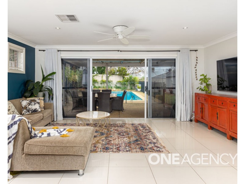 2/2 CLARENCE PLACE, Tatton NSW 2650