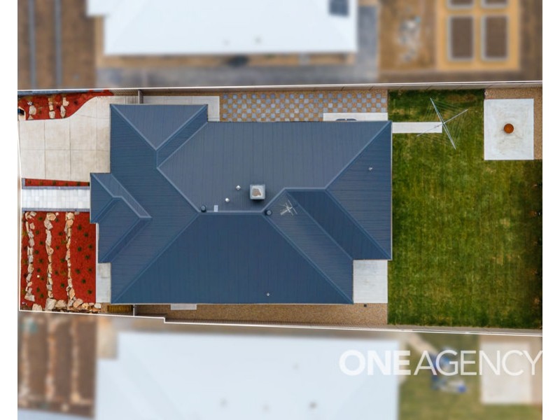 5 THE PEAKS TERRACE, Gobbagombalin NSW 2650