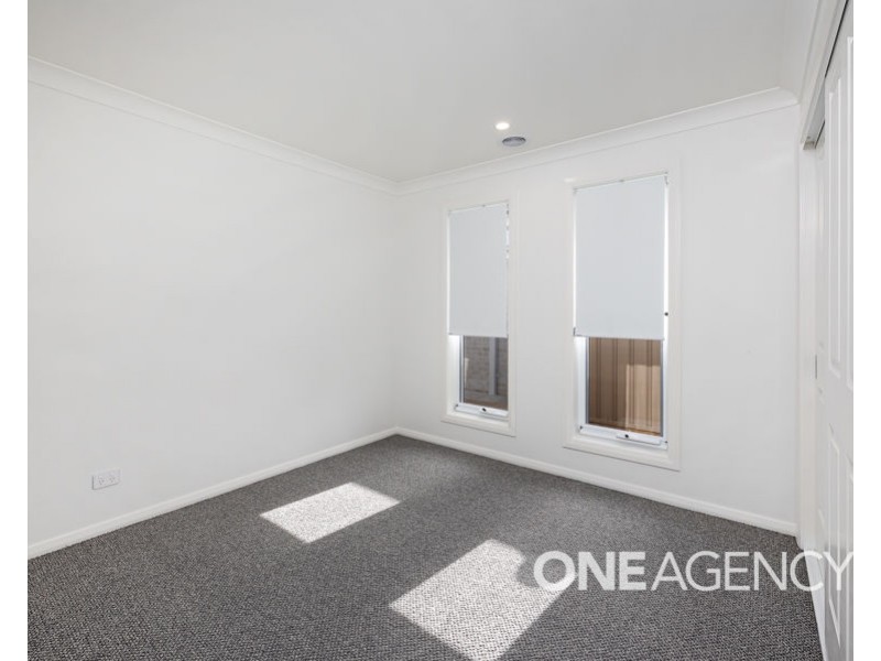 2/12 MITTA MITTA PLACE, Gobbagombalin NSW 2650