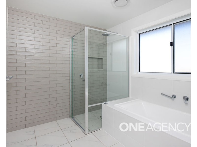 2/12 MITTA MITTA PLACE, Gobbagombalin NSW 2650