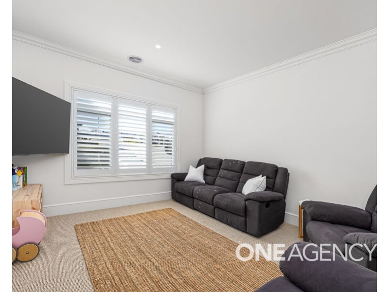 25 TURRAMIA CRESCENT, Gobbagombalin NSW 2650