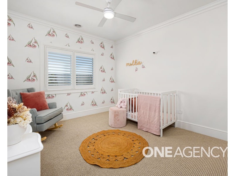 25 TURRAMIA CRESCENT, Gobbagombalin NSW 2650