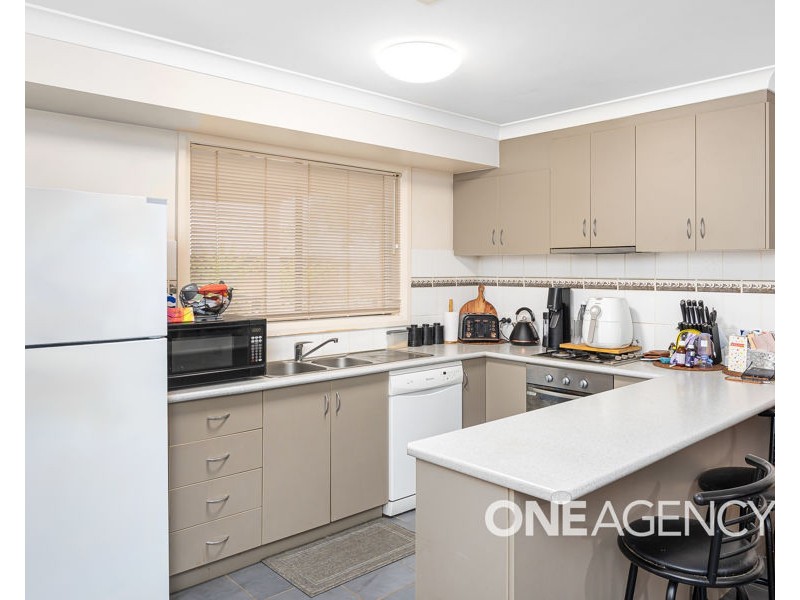 1/2-4 MACQUARIE STREET, Mount Austin NSW 2650