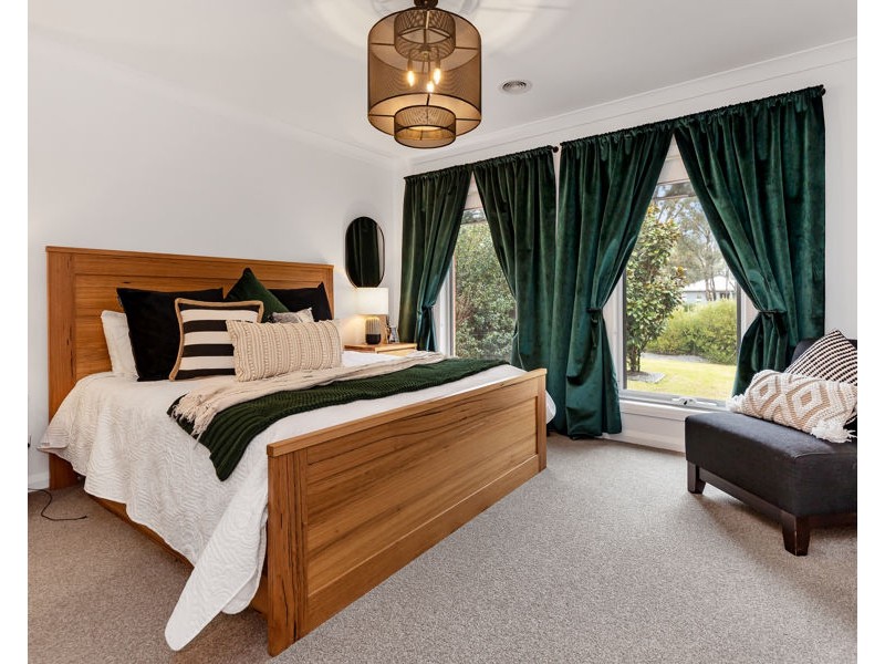 21 COPPABELLA DRIVE, Gobbagombalin NSW 2650