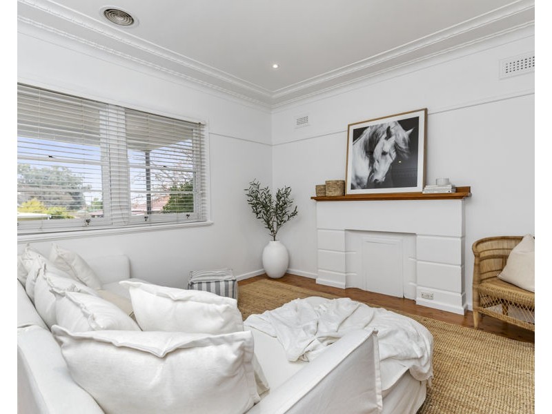 23 MAIR STREET, Turvey Park NSW 2650