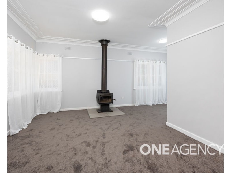 136 FERNLEIGH ROAD, Mount Austin NSW 2650