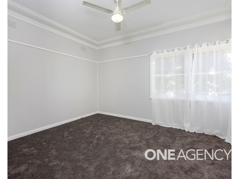 136 FERNLEIGH ROAD, Mount Austin NSW 2650