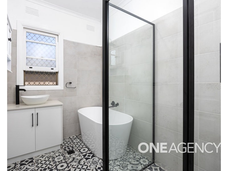 136 FERNLEIGH ROAD, Mount Austin NSW 2650