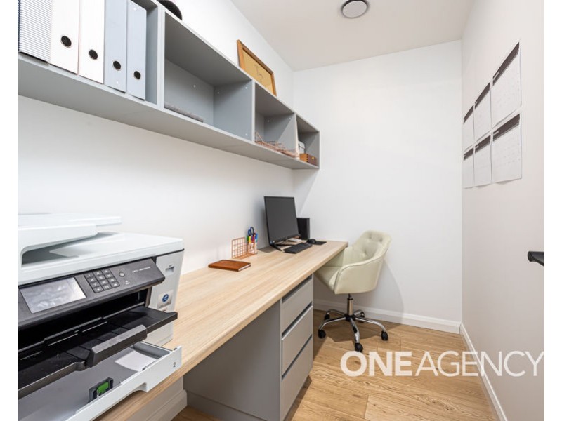 136 VALENCIA DRIVE, Gobbagombalin NSW 2650