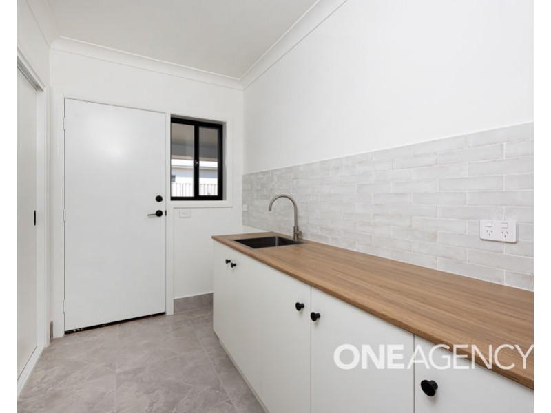 147 VALENCIA DRIVE, Gobbagombalin NSW 2650