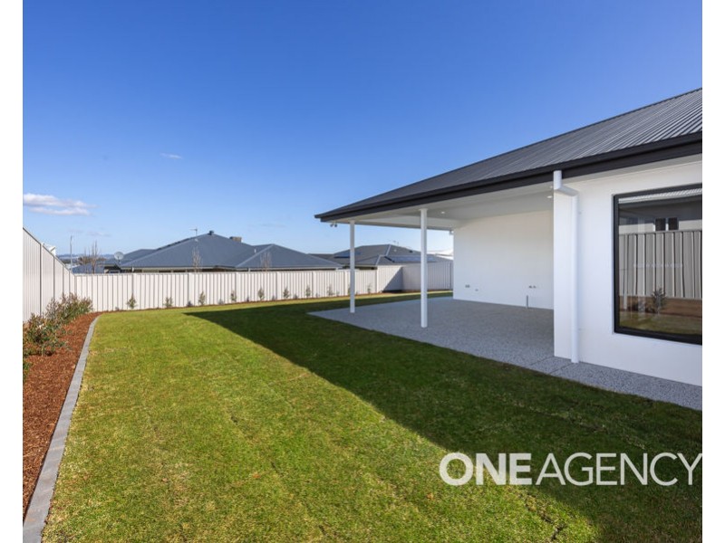 147 VALENCIA DRIVE, Gobbagombalin NSW 2650