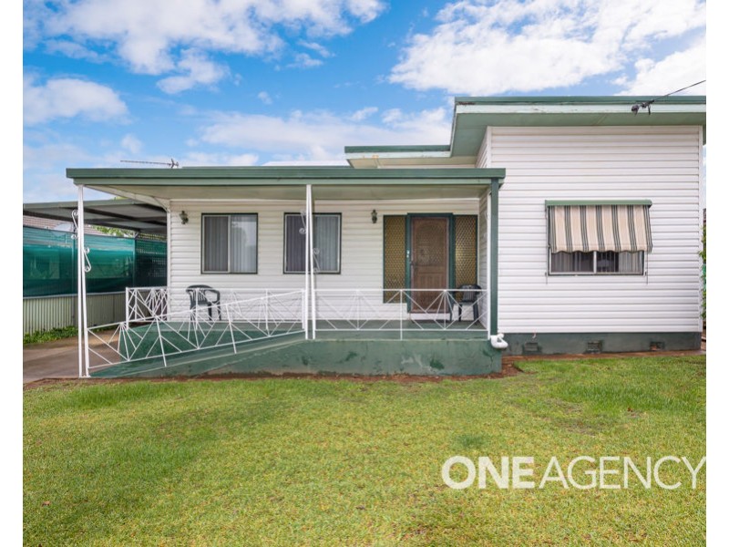 6 BARDIA STREET, Ashmont NSW 2650
